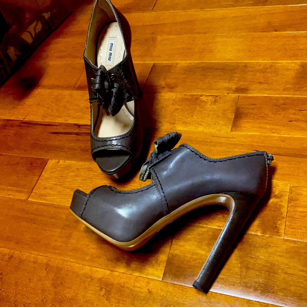 Brand new Miu Miu heels 40.5